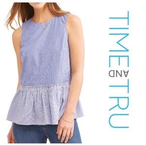 Time and Tru Peplum Top Size Small - J07